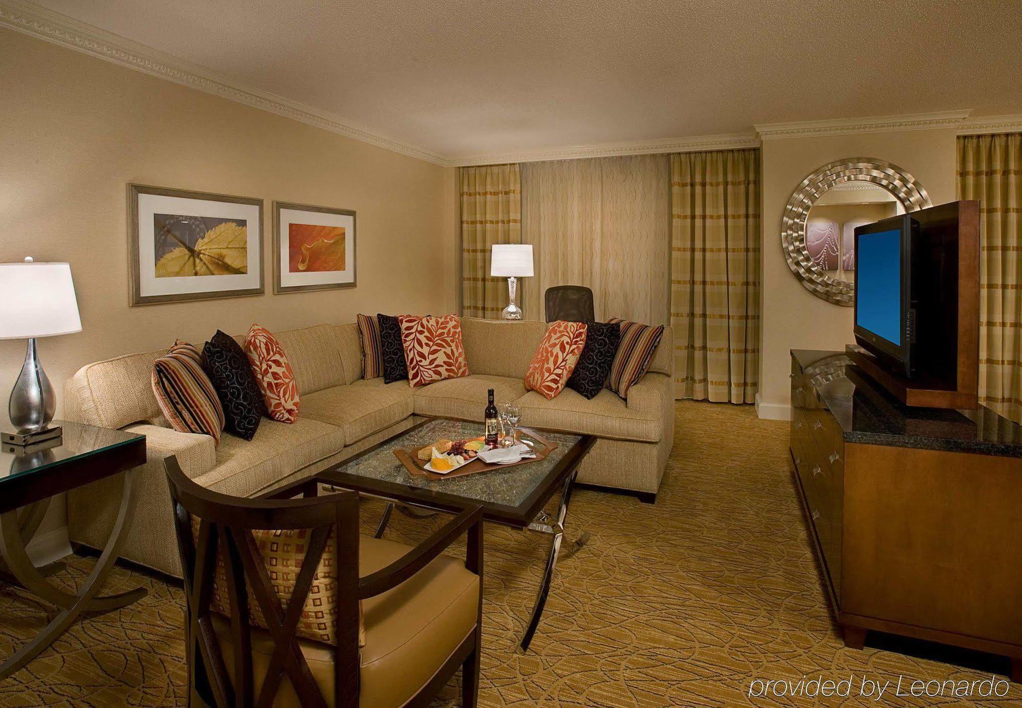 Toronto Airport Marriott Hotel Oda fotoğraf